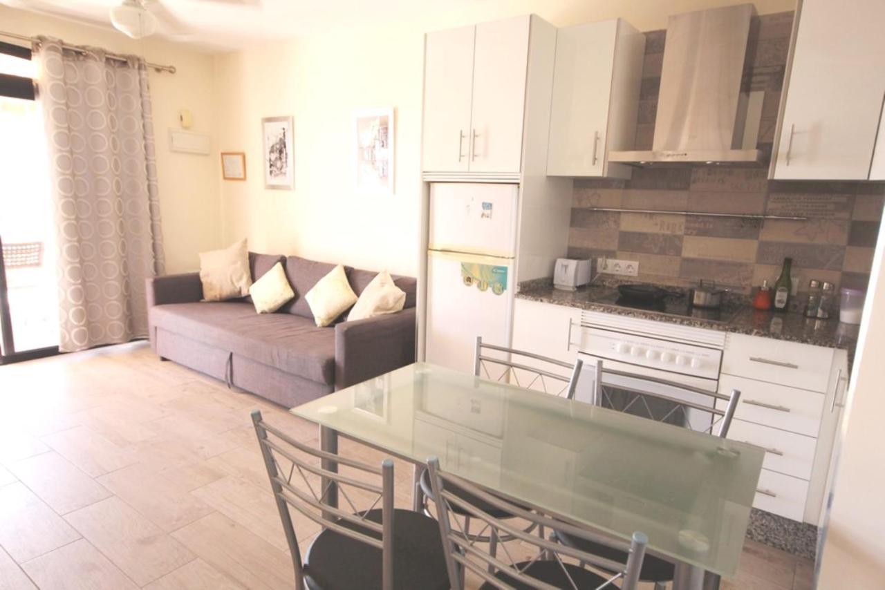 Apartment With Terrace On The Seafront In Playa Fanabe 아데제 외부 사진