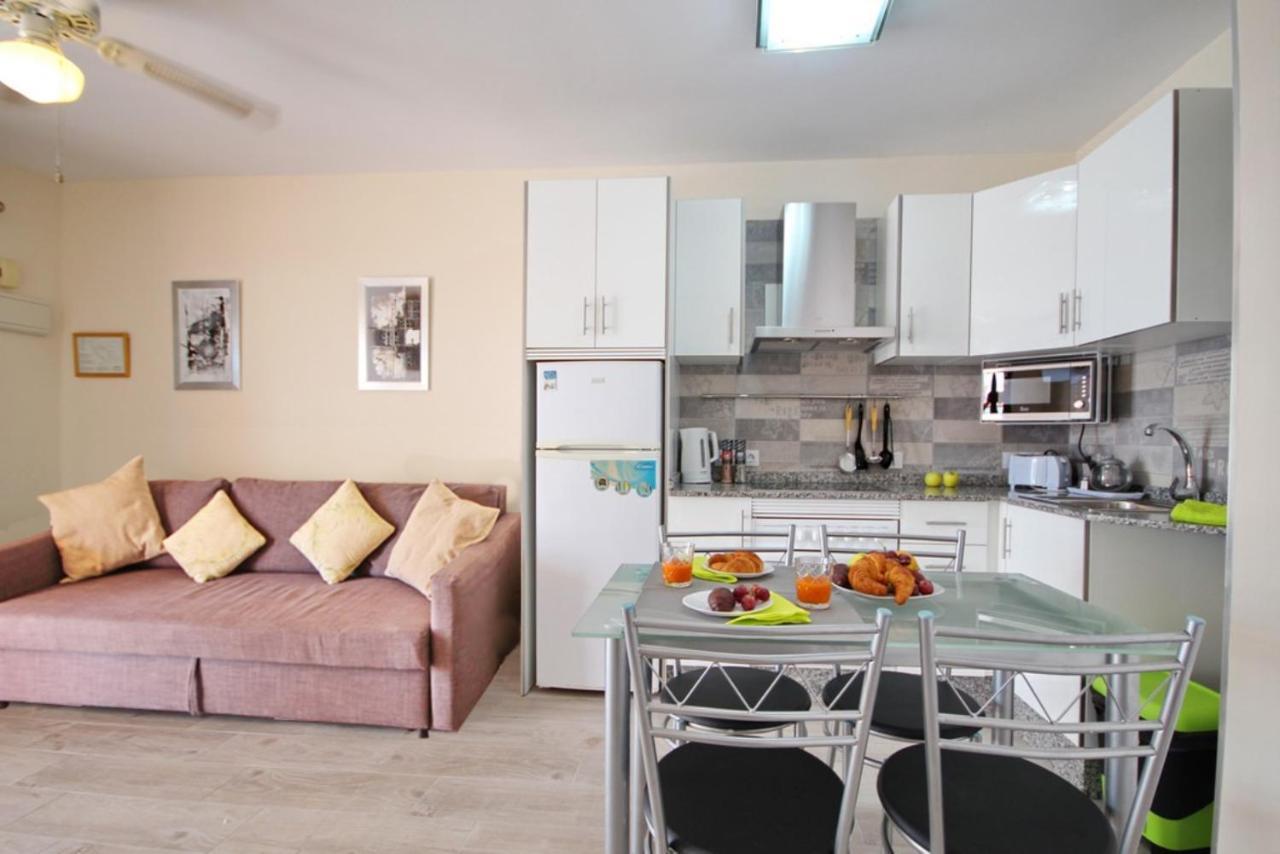 Apartment With Terrace On The Seafront In Playa Fanabe 아데제 외부 사진